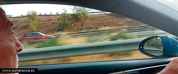 Time Slip de un kamikaze conductor grabado en video